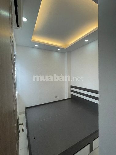 Mình cần bán chung cư mini đẹp Đê La Thành, Xã Đàn 1 ngủ 1 khách 