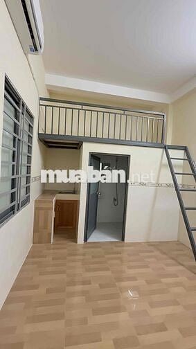 Phòng Mới - Đầy đủ nội thất - Ít Phòng yên tĩnh; Ngay Cầu Linh Xuân