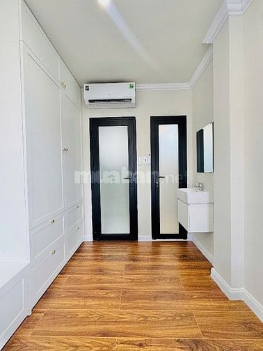 BÁN GẤP GIẢM MẠNH CÒN 4.95TỶ - NHÀ 4 TẦNG NGAY PHẠM VĂN ĐỒNG, BÌNH