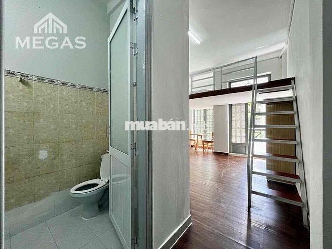 Ngay Ng Tri Phương_Duplex_Bancolny_ThoángGió ĐónNắng_FullNT_Thang máy