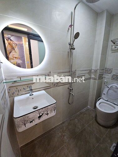 bán nhà mời xây Ngang 3.6 x 3 tấm nhĩnh 2 Đ cạnh Q1
