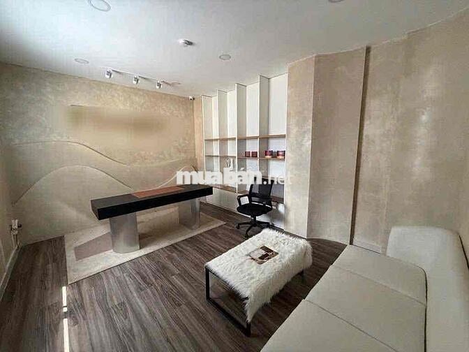 Cho Thuê Nhà Mặt Tiền Điện Biên Phủ Quận 3 - 72M2 4 Tầng 7 PN - 40 Tr