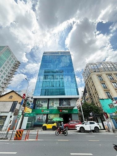 Cho thuê toà nhà số 10A Nguyễn Thị Minh Khai, Quận 1, 750 triệu/tháng