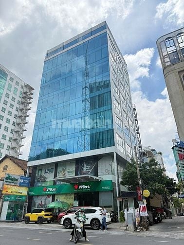 Cho thuê toà nhà số 10A Nguyễn Thị Minh Khai, Quận 1, 750 triệu/tháng
