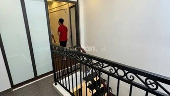Bán nhà 3 tầng đẹp, ngõ 20 phố Cát Linh, gần Văn Miếu - Quốc Tử Giám