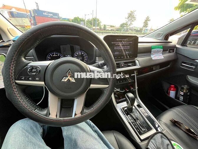 Mitsubishi Xpander Premium 2022 Xám