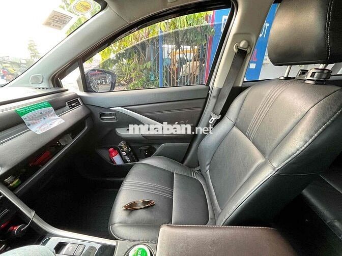 Mitsubishi Xpander Premium 2022 Xám