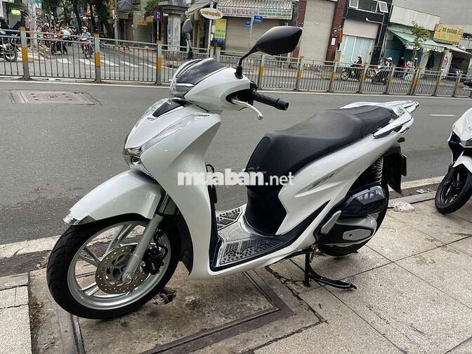 Honda SH 125 2025 Trắng Mới 99%