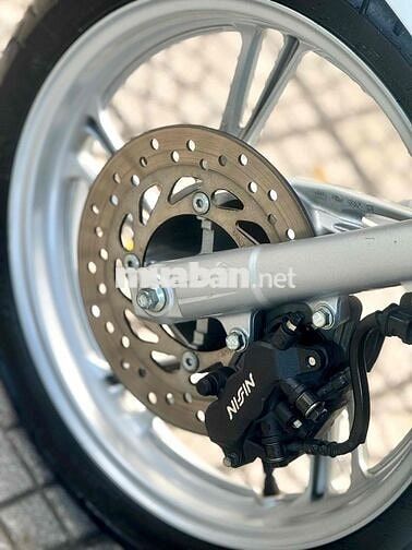 SH125 2024 Trắng biển 43 nguyên rin như xe mới