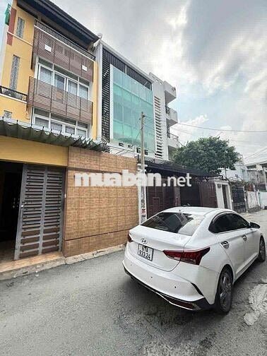 mặt tiền Nguyễn khuyên 4 lầu sân thượng thật tế 66m2 CN:50m2