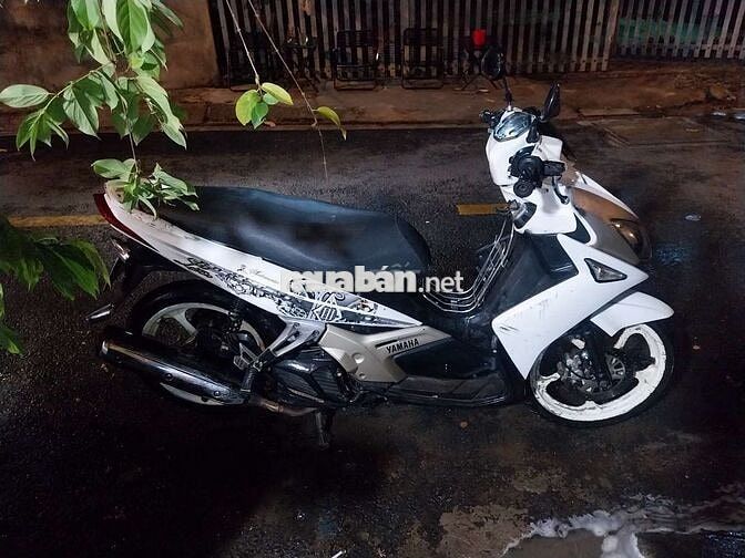 Yamaha Nouvo 4 màu Trắng