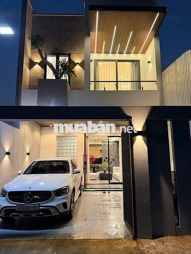 BÁN NHÀ MÊ ĐẸP HẺM 451 YMOAL- FULL NỘI THẤT XỊN XÒ