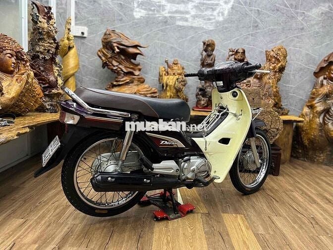 Honda Dream 2015 chính chủ biển SG máy zin