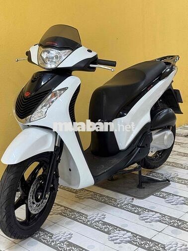 SH 125 xe nhập số máy 104 đời 2011 . 43E1-637.69