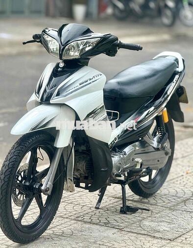 Jupiter Gravita Trắng đen biển 43. Trả trước 6TR