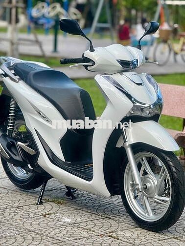 SH125 2024 Trắng biển 43 nguyên rin như xe mới
