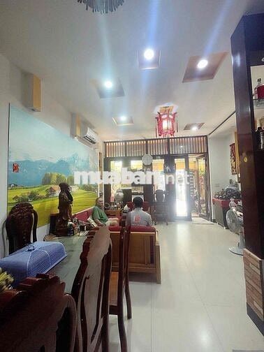 mặt tiền Nguyễn khuyên 4 lầu sân thượng thật tế 66m2 CN:50m2