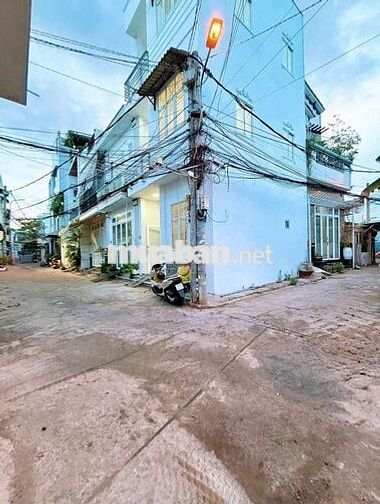 nhà 1 trệt 2 lầu rất rẻ thổ cư hoàn công hẻm 2,5,6 đoàn thị điểm