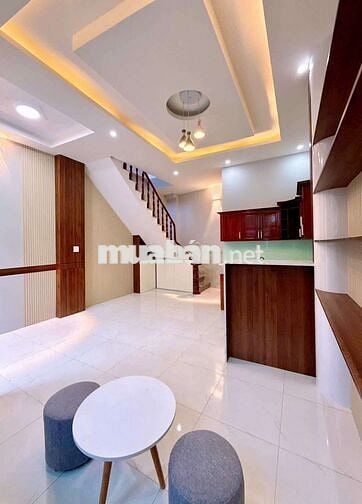 nhà 1 trệt 2 lầu rất rẻ thổ cư hoàn công hẻm 2,5,6 đoàn thị điểm