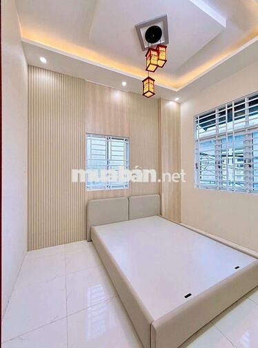 nhà 1 trệt 2 lầu rất rẻ thổ cư hoàn công hẻm 2,5,6 đoàn thị điểm