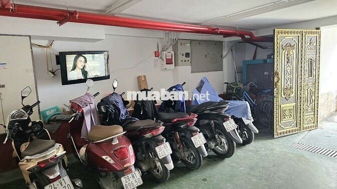 9 Tầng Mặt Phố Nguyễn Sơn 140m2 82 Tỷ mặt tiền 5,5m Long Biên 