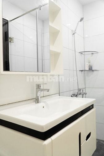 cho nữ thuê phòng T3 Ngõ108/1Nguyễn Lân DT35m đủ nội thất giá 4,5tr/T 