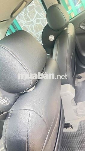 Toyota Vios màu Đen