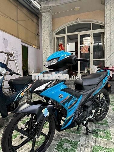Yamaha LC V8 2025 Xanh Đen HQCN Malaysia