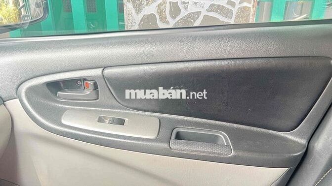Toyota Vios màu Đen