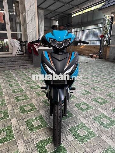 Yamaha LC V8 2025 Xanh Đen HQCN Malaysia