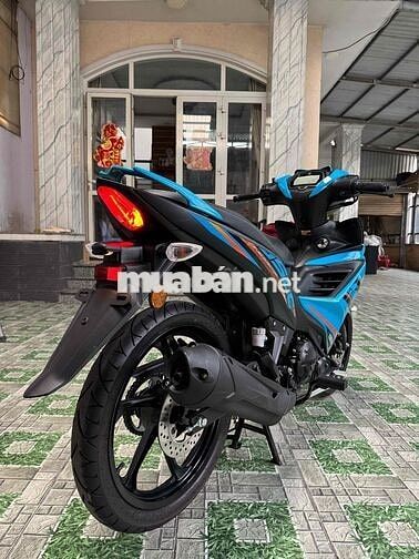 Yamaha LC V8 2025 Xanh Đen HQCN Malaysia