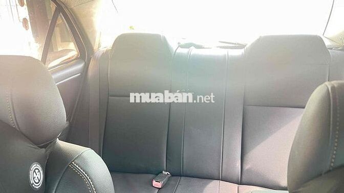 Toyota Vios màu Đen