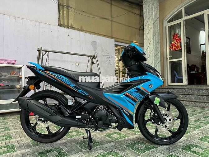 Yamaha LC V8 2025 Xanh Đen HQCN Malaysia