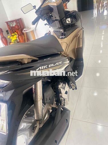 Không đi cần bán Honda Air Blade 125