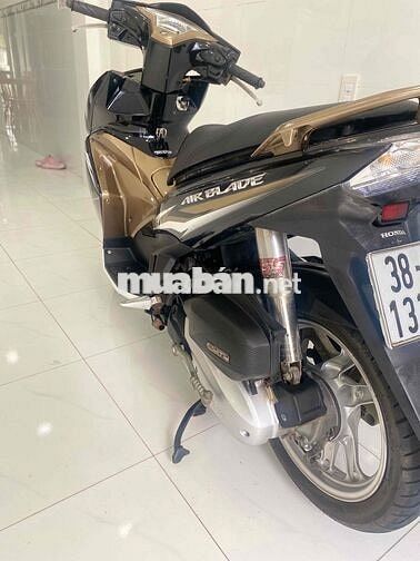 Không đi cần bán Honda Air Blade 125