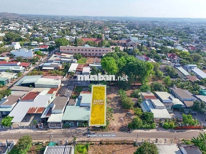 Bán 7.5m mặt tiền đường 27, ngã tư số 10, vị trí đẹp, Nghĩa Thành