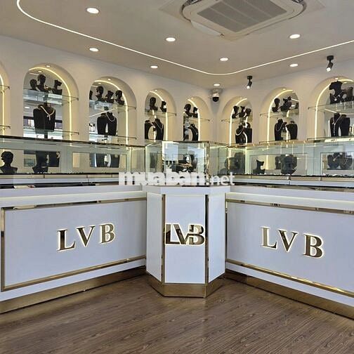 Thợ nguội bóng vô hột Xưởng LVB