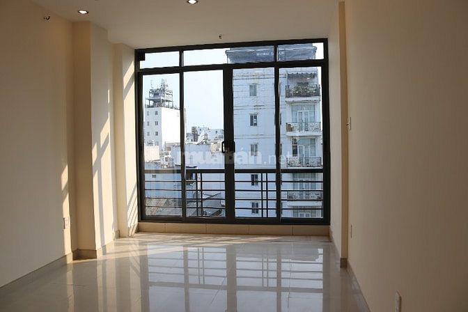 Bán Nhà Mặt tiền 56 Phan Đình Phùng, P. Cầu Kiệu, TPHCM