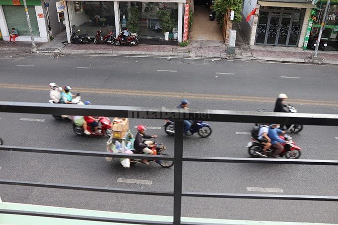 Bán Nhà Mặt tiền 56 Phan Đình Phùng, P. Cầu Kiệu, TPHCM