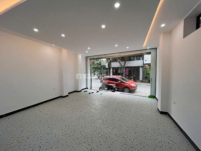 Deal siêu hời, chính chủ cho thuê nhà 5 tầng đường Nguyễn Ngọc Nại