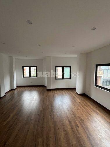 Deal siêu hời, chính chủ cho thuê nhà 5 tầng đường Nguyễn Ngọc Nại