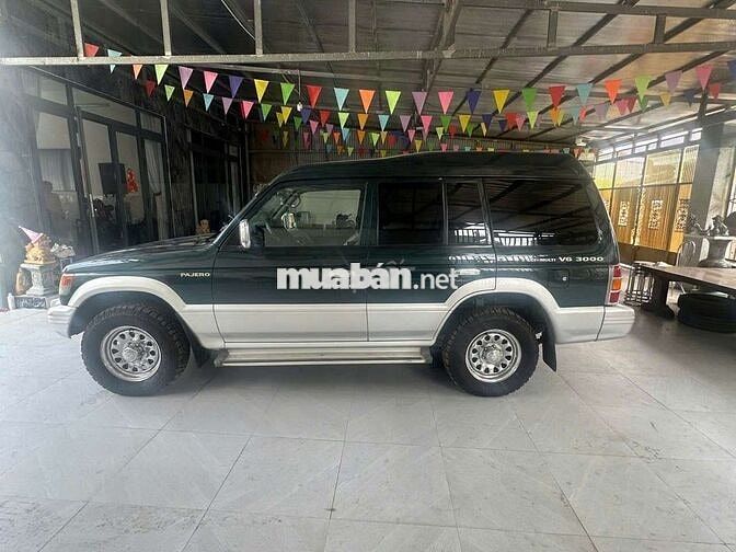 Mitsubishi Pajero V6 3000 2006