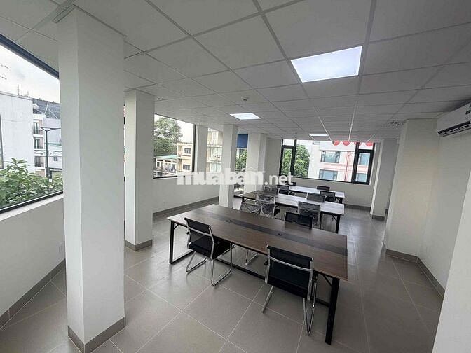 CHO THUÊ TOÀ NHÀ 2 MẶT TIỀN k300 ĐƯỜNG A4