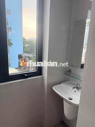 CHO THUÊ TOÀ NHÀ 2 MẶT TIỀN k300 ĐƯỜNG A4