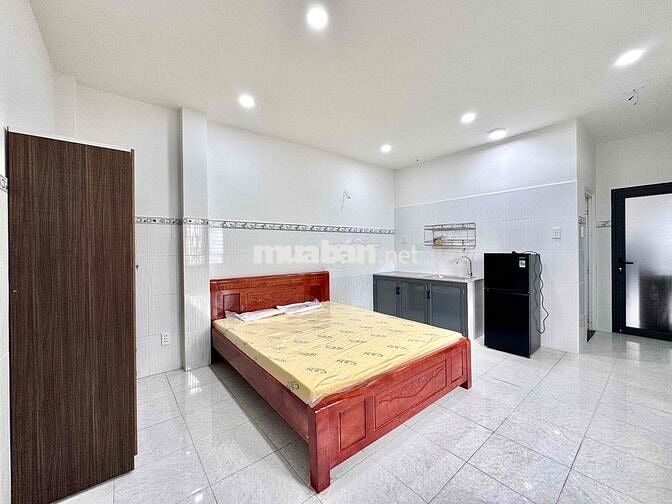 ✨trống sẵn siêu phẩm studio mới full nội thất ban công - sát Parc Mall