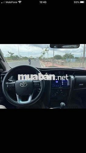 Toyota Fortuner 2022 2.4G MT