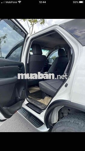 Toyota Fortuner 2022 2.4G MT