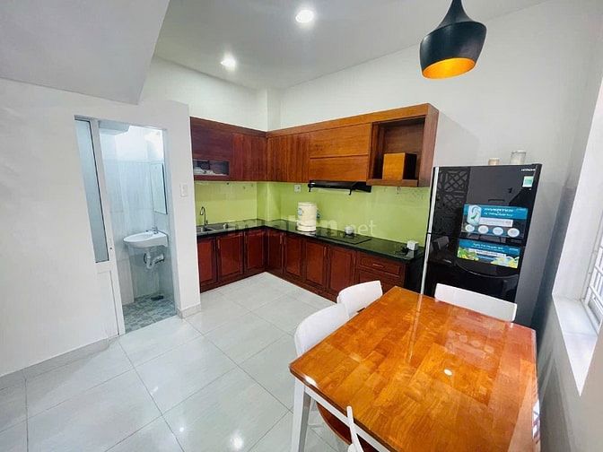 Bán nhà hẻm trung tâm nha trang gần biển 