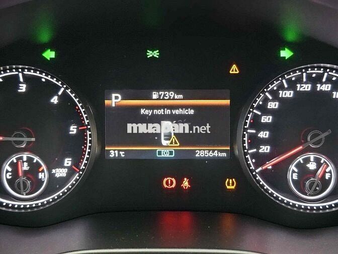 Hyundai Santa Fe 2023 Tiêu chuẩn 2.2L - 28000 km