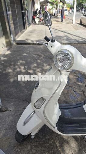 Piaggio Vespa 2009 Trắng